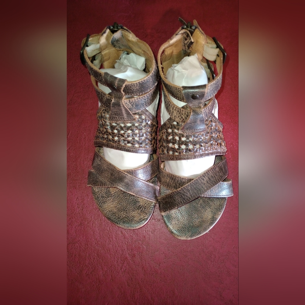 Bedstu gladiator leather sandals